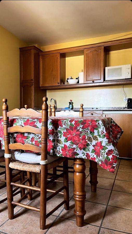 Apartamentos Turisticos San Juan De La Pena 산타크루즈드라세로스 외부 사진