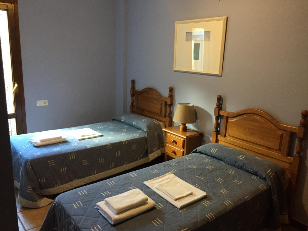 Apartamentos Turisticos San Juan De La Pena 산타크루즈드라세로스 외부 사진