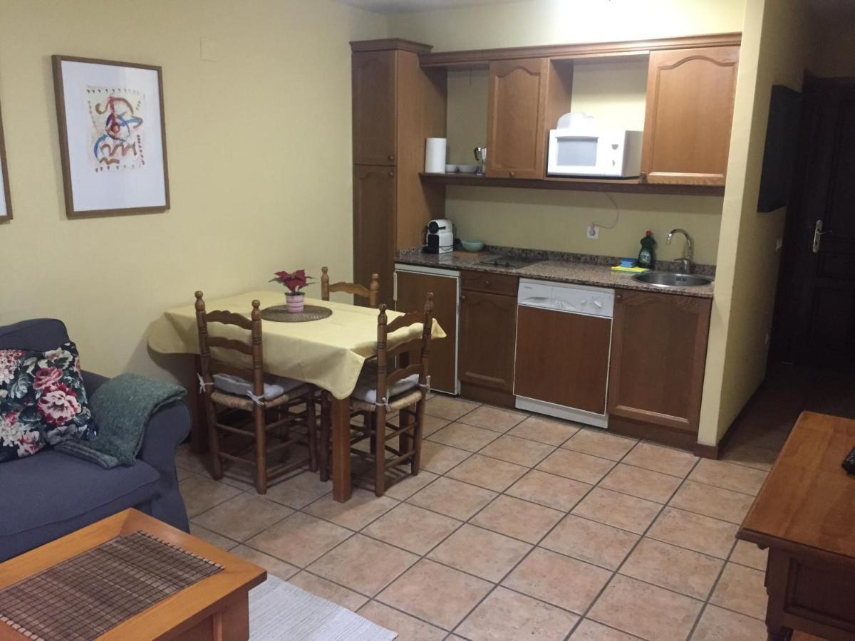 Apartamentos Turisticos San Juan De La Pena 산타크루즈드라세로스 외부 사진